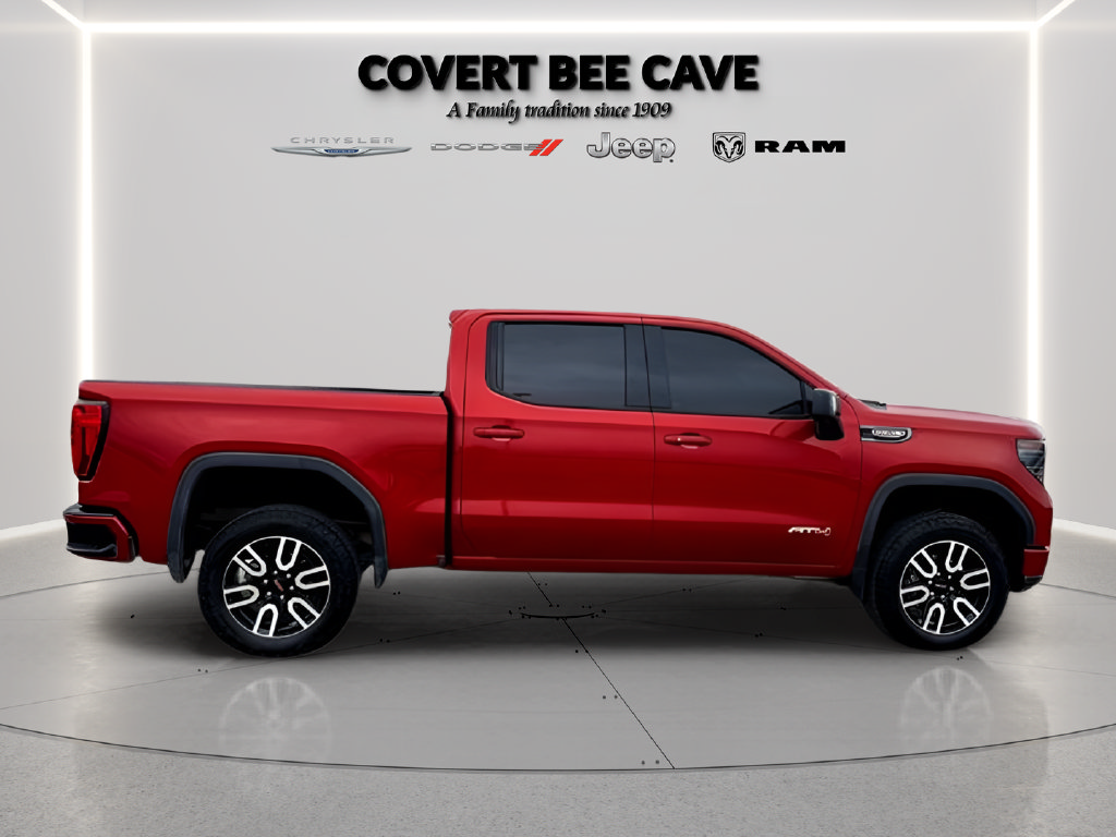 Used 2024 GMC Sierra 1500 AT4 w/ Technology Package AWD/4WD image 7