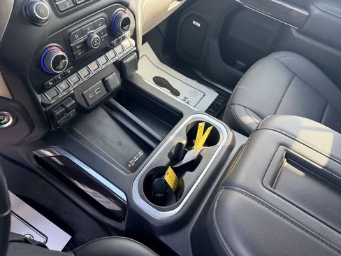 Used 2022 Chevrolet Silverado 2500 LTZ image 22