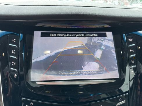 Used 2015 Cadillac Escalade ESV Premium image 18