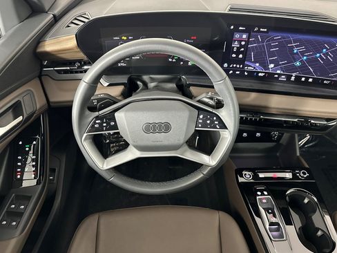 Used 2025 Audi Q6 e-tron Premium w/ Convenience Package image 13