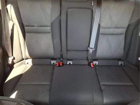 Certified 2024 Nissan Rogue SV FWD image 17