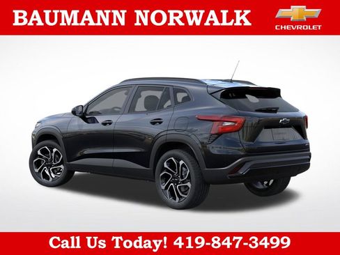 New 2026 Chevrolet Trax RS w/ Driver Confidence Package FWD image 3