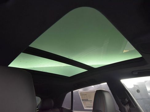 New 2025 Audi RS Q8 performance image 15