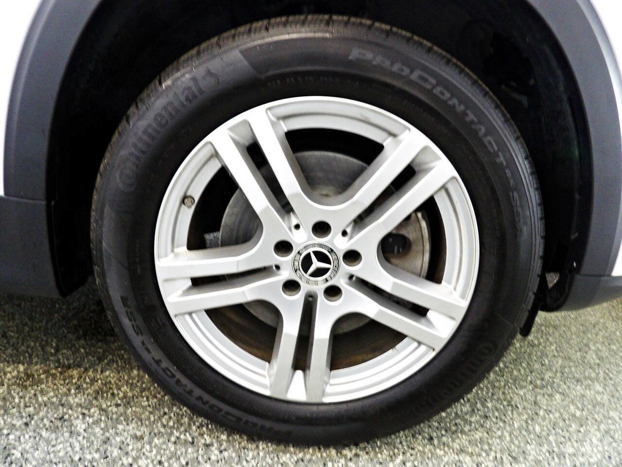 Used 2021 Mercedes-Benz GLB 250 4MATIC image 23