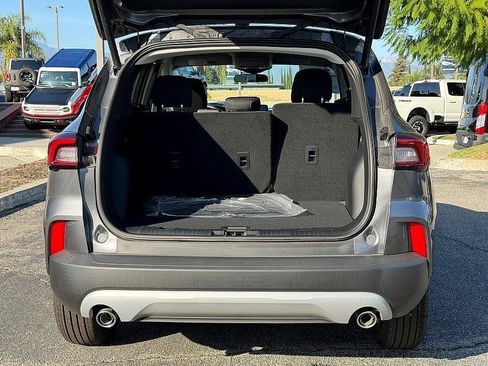 Used 2024 Ford Escape Active w/ Cold Weather Package image 12