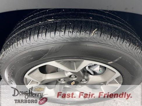 New 2026 Chevrolet Trax LT w/ Driver Confidence Package image 18