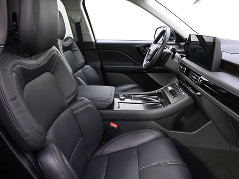 New 2026 Lincoln Aviator Reserve AWD/4WD image 16