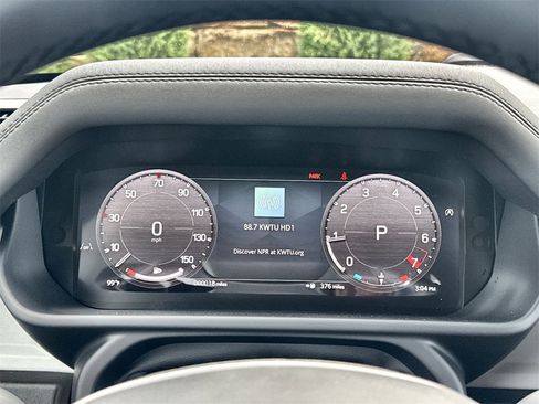 Used 2025 Land Rover Defender 110 S image 22