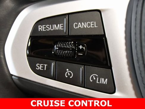 Used 2024 BMW Z4 M40i w/ Premium Package image 17