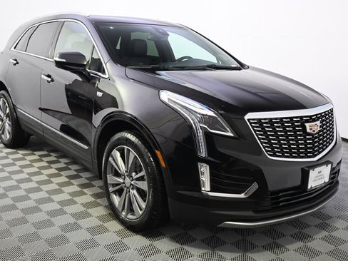 Certified 2025 Cadillac XT5 Premium Luxury image 8
