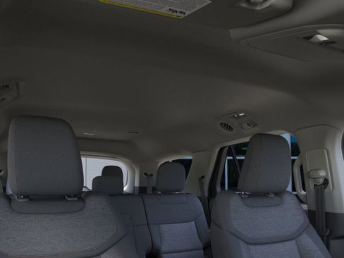 New 2026 Ford Explorer Active image 22