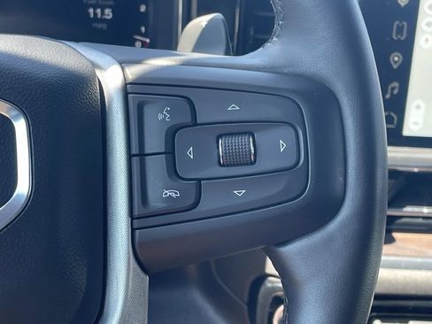 Used 2024 GMC Sierra 1500 SLT w/ SLT Premium Plus Package AWD/4WD image 31