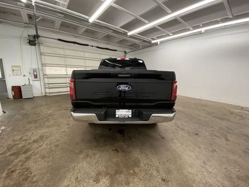 Used 2024 Ford F150 XLT w/ Mobile Office Package image 5