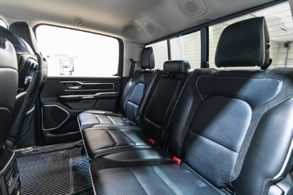 Used 2022 RAM 1500 Laramie AWD/4WD image 34