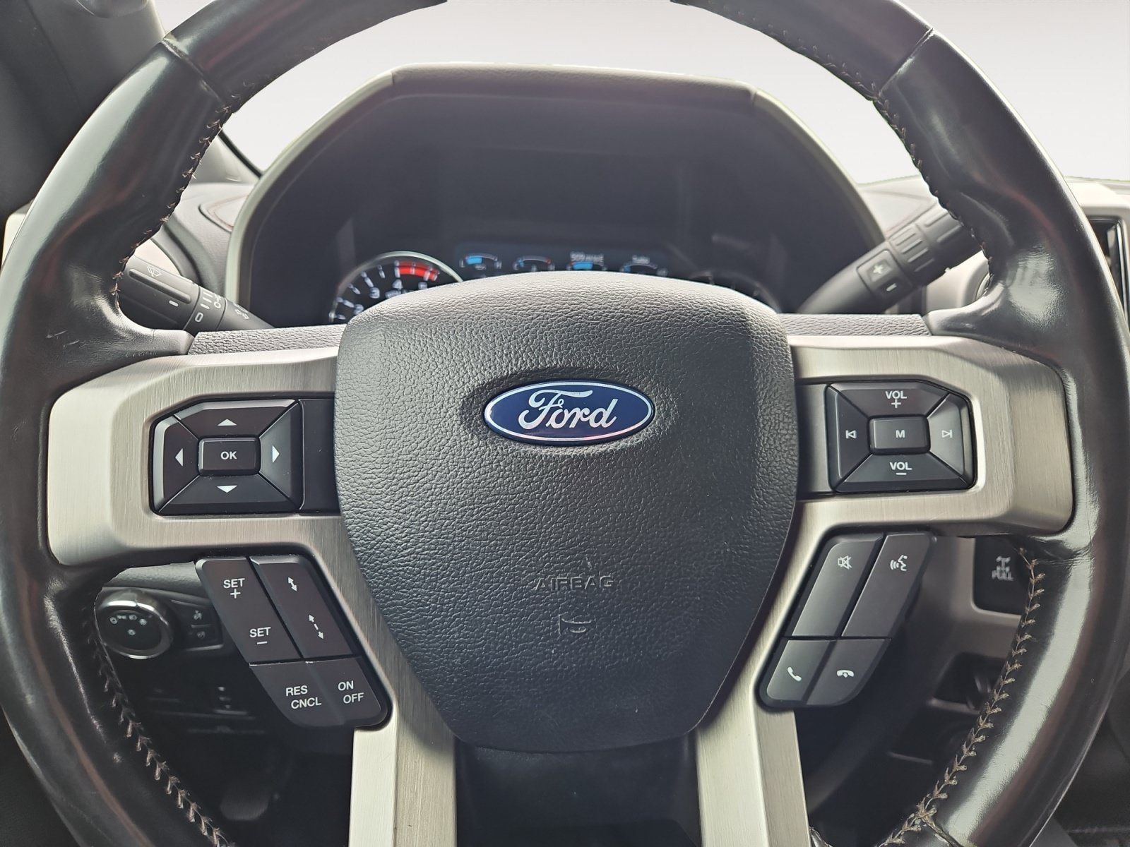 Used 2020 Ford F250 Platinum AWD/4WD image 12