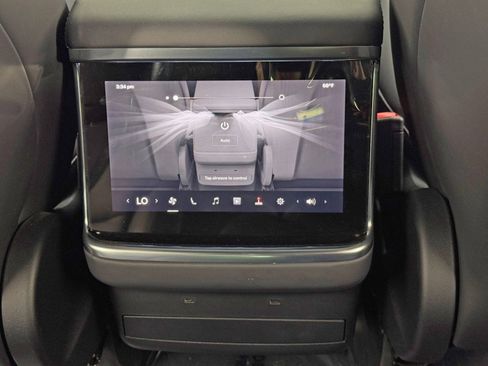 Used 2022 Tesla Model X Plaid image 34