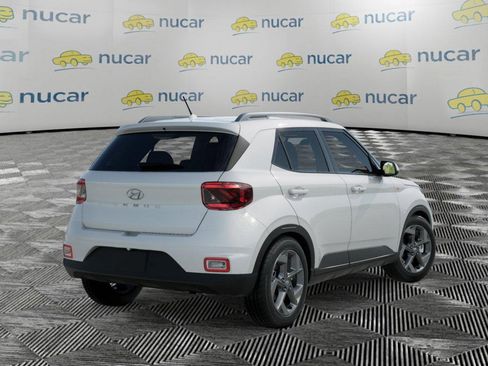 New 2026 Hyundai Venue SEL FWD image 4