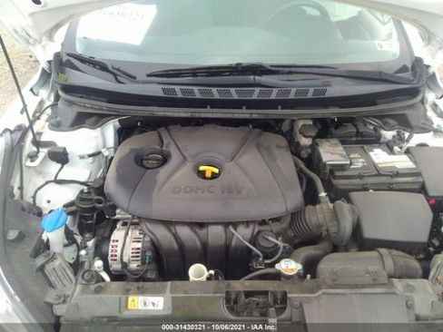 Used 2016 Hyundai Elantra SE w/ Option Group 02 image 6