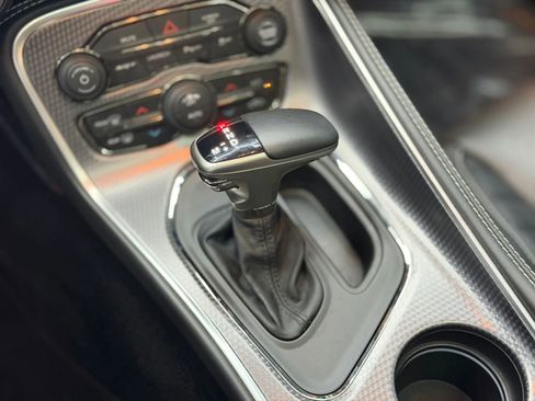 Used 2019 Dodge Challenger SRT Hellcat Redeye image 21