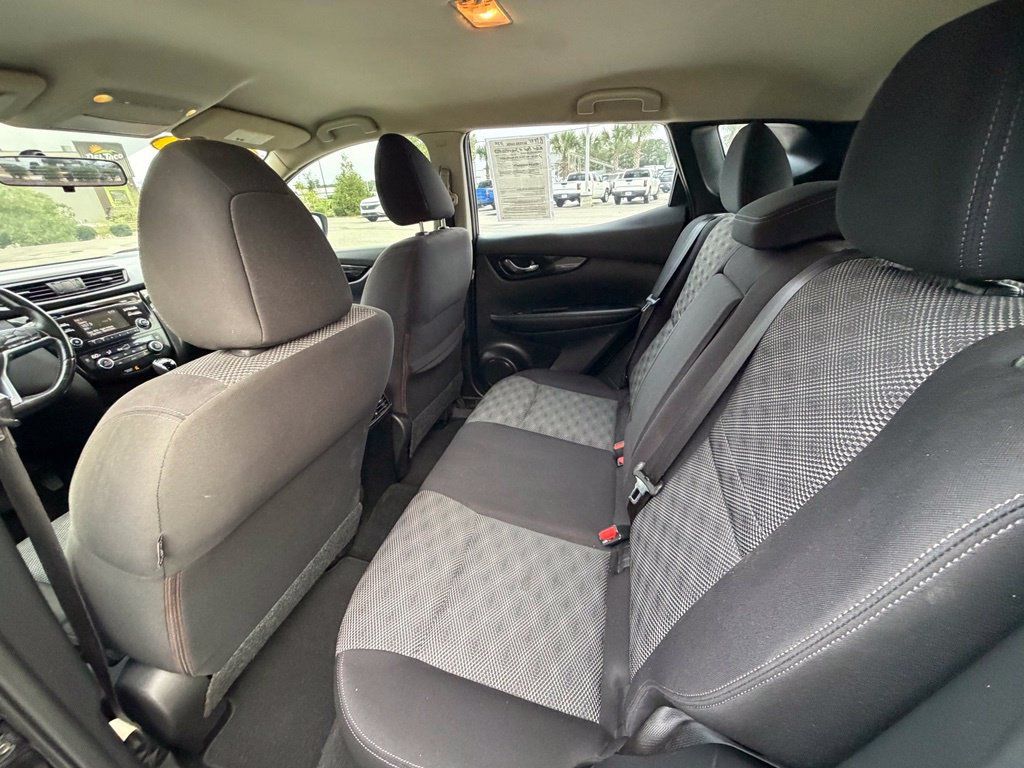Used 2018 Nissan Rogue Sport SV w/ SV All-Weather Package FWD image 24