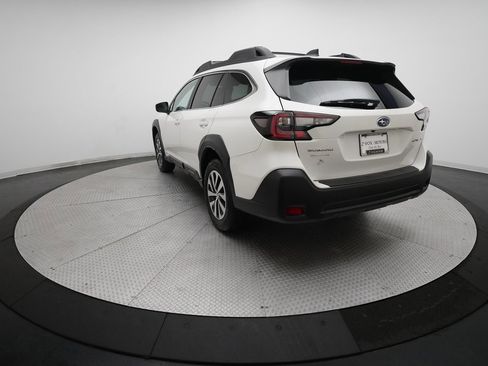 Certified 2025 Subaru Outback Premium w/ Popular Package #1A image 35