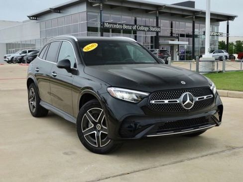 Certified 2026 Mercedes-Benz GLC 300 image 1