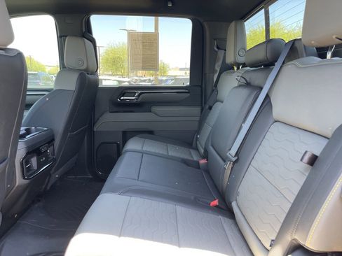 Used 2026 Chevrolet Silverado 2500 ZR2 w/ LPO, Dark Essentials Package AWD/4WD image 10