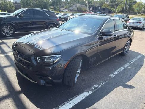 Used 2023 Mercedes-Benz E 450 4MATIC Sedan image 1
