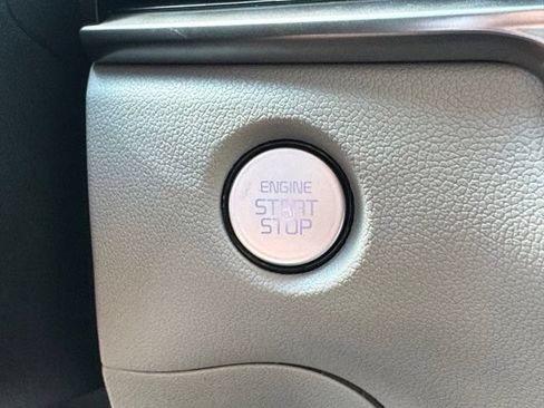 Used 2025 Kia Sorento EX FWD image 48