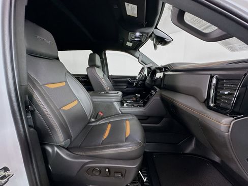 Used 2022 GMC Sierra 1500 AT4 w/ AT4 Preferred Package image 30