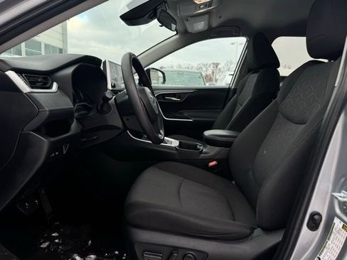 Used 2024 Toyota RAV4 XLE image 15