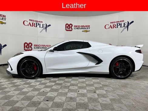 Used 2025 Chevrolet Corvette Stingray Premium Conv w/ Z51 Performance Package image 4