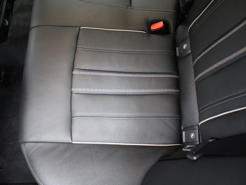 Used 2019 BMW 530i w/ Convenience Package image 22