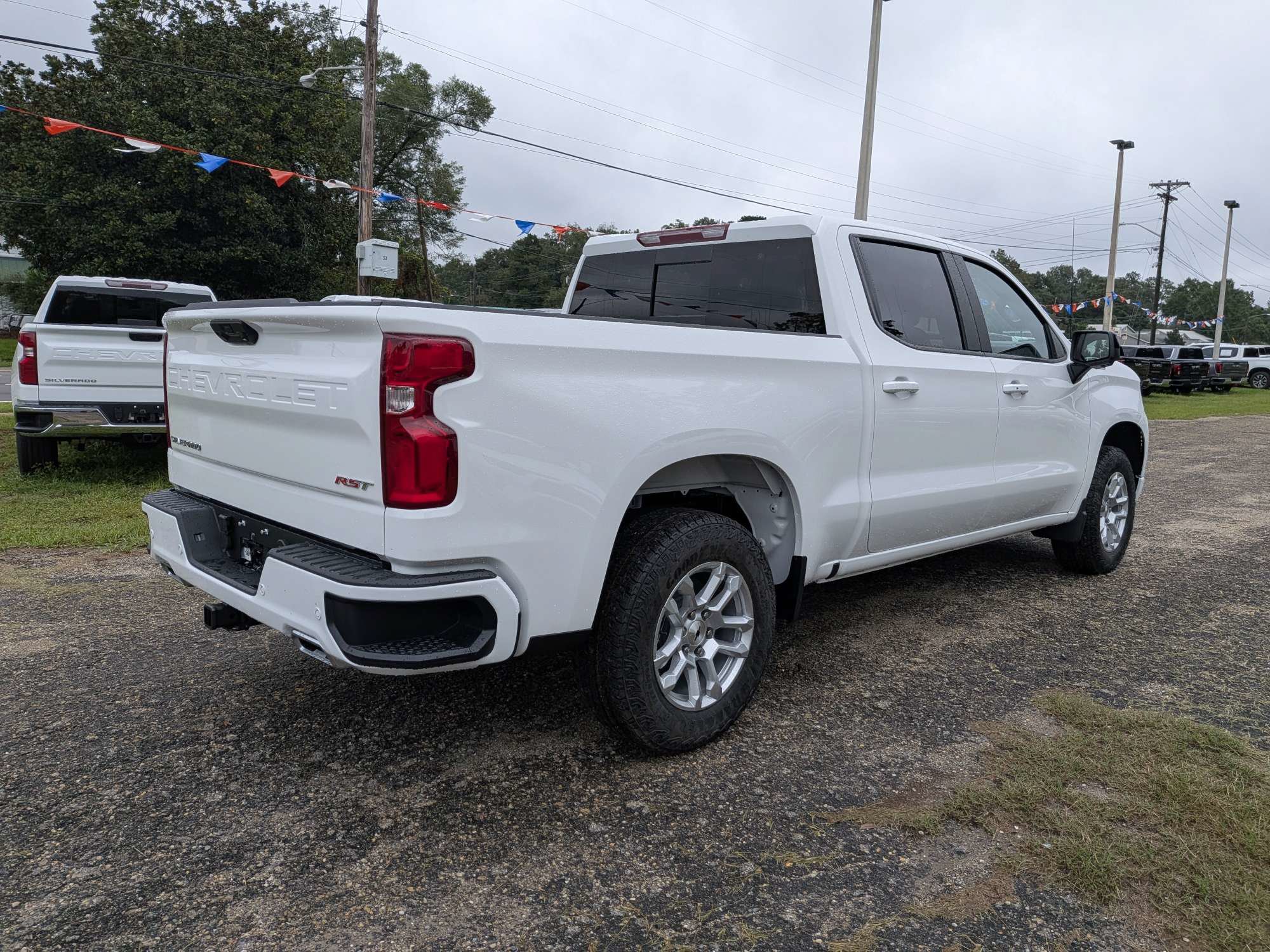 New 2026 Chevrolet Silverado 1500 RST w/ Safety Package AWD/4WD image 4