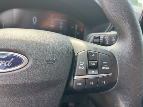 Used 2025 Ford Escape Active AWD/4WD image 19