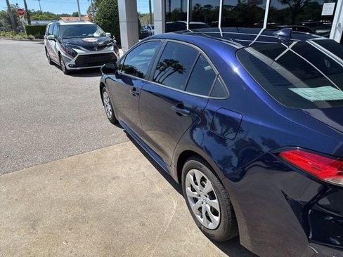 Used 2022 Toyota Corolla LE image 8