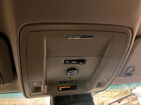 Used 2016 Chevrolet Tahoe LT w/ Luxury Package image 35