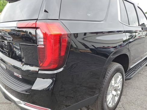 Used 2025 GMC Yukon Denali AWD/4WD image 17