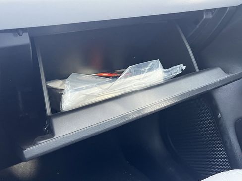 Used 2023 Mitsubishi Outlander SEL image 14