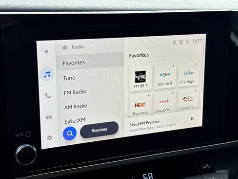 Certified 2025 Toyota Camry SE FWD image 17