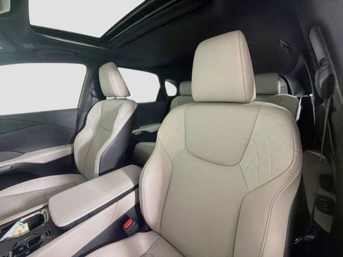 Used 2023 Lexus RX 350 Premium w/ Accessory Package (Z1) FWD image 21