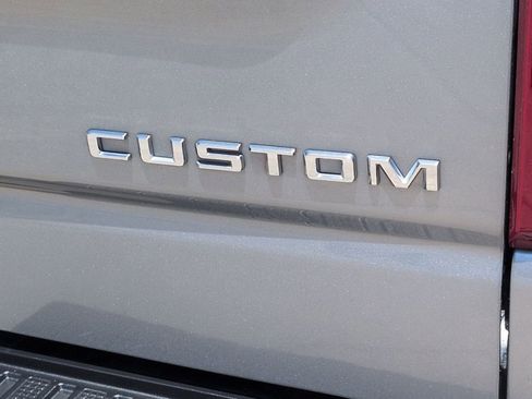 Used 2023 Chevrolet Silverado 1500 Custom AWD/4WD image 7