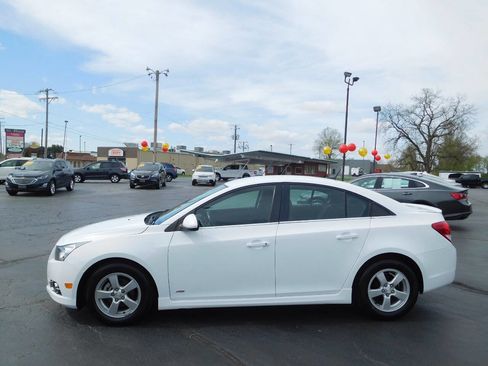 Used 2014 Chevrolet Cruze LT w/ RS Package FWD image 5
