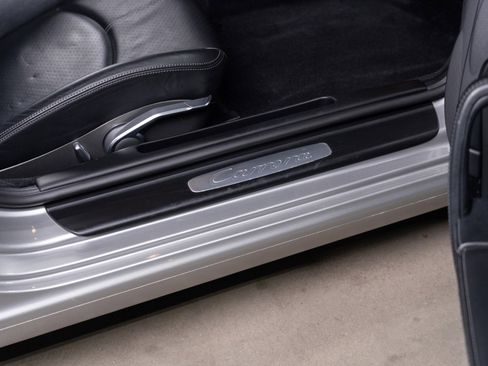 Used 2005 Porsche 911 Carrera image 64