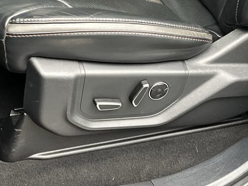 Used 2022 Ford F350 Platinum image 12