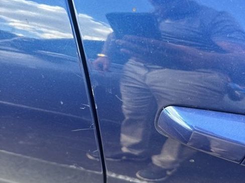 Used 2017 Jaguar XE Premium image 5