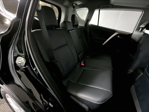 Used 2015 Toyota RAV4 Limited w/ Technology Package AWD/4WD image 20