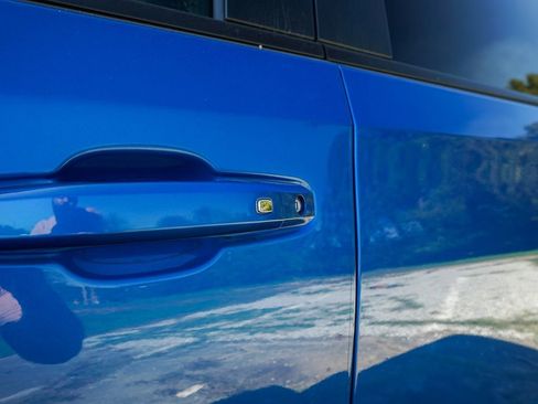 Used 2022 Chevrolet Silverado 1500 RST image 12