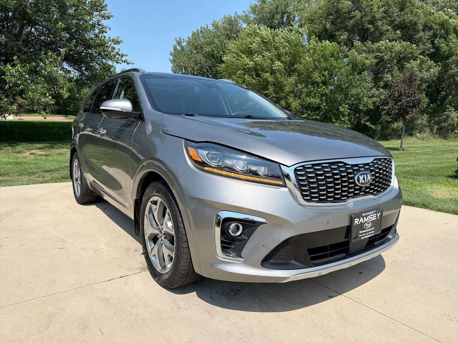 Used 2019 Kia Sorento SX w/ SX Touring Package AWD/4WD image 8