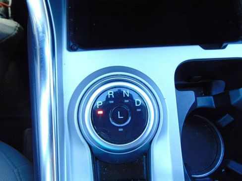 Used 2021 Ford Explorer Limited image 43